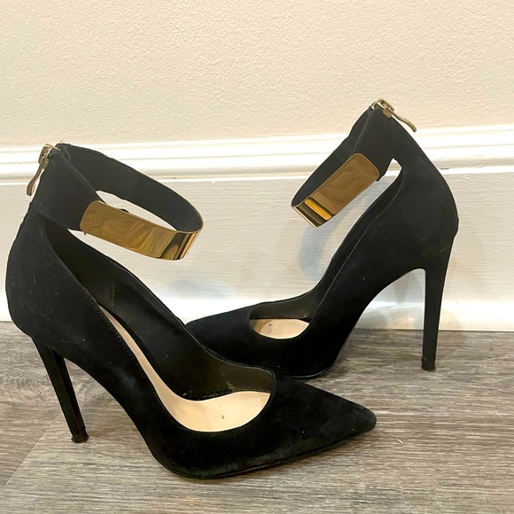 Zara Shoes - Black Suede Zara Basics Heels